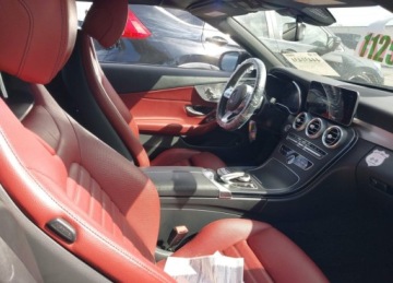 Mercedes Klasa C W205 Kabriolet Facelifting 2.0 300 258KM 2019 Mercedes-Benz Klasa C MERCEDES-BENZ C 300 2.0 Benzyna 259KM, zdjęcie 8