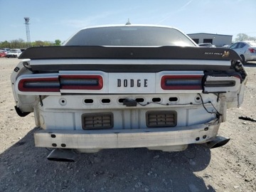 Dodge Challenger III 2018 Dodge Challenger RT 392 2018 6.4l 6.4 Benzyna 485KM, zdjęcie 2