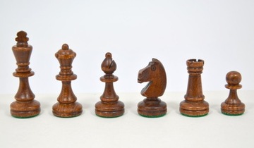 Шахматы Рубин - круглый футляр ручной работы (33см)