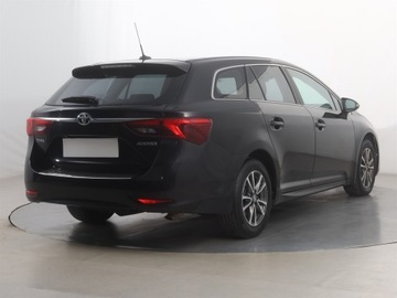 Toyota Avensis III Wagon Facelifting 2015 1.6 D-4D 112KM 2015 Toyota Avensis 1.6 D-4D, Navi, Klima, Klimatronic, zdjęcie 4