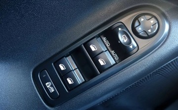 Citroen C3 II Hatchback facelifting 1.2 VTi 82KM 2014 Citroen C3 1.2 82KM LIFT 1 wlasciciel Wymieniony rozrzad LEDY Klima K.Serw, zdjęcie 20