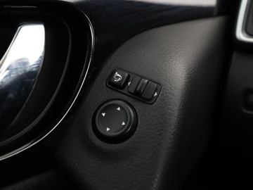 Nissan Qashqai II Crossover Facelifting 1.2 DiG-T 115KM 2018 Nissan Qashqai navi klima auto kamera i czujniki p, zdjęcie 31