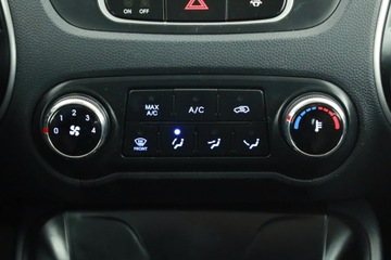 Hyundai ix35 SUV 1.6 GDI 135KM 2012 Hyundai ix35 1.6 GDI, Skóra, Klima, zdjęcie 9