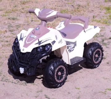 АККУМУЛЯТОРНЫЙ квадроцикл со звуками и подсветкой/JH9