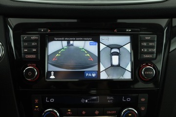 Nissan Qashqai II Crossover 1.6 DIG-T 163KM 2015 Nissan Qashqai 1.6 DIG-T, Salon Polska, zdjęcie 8