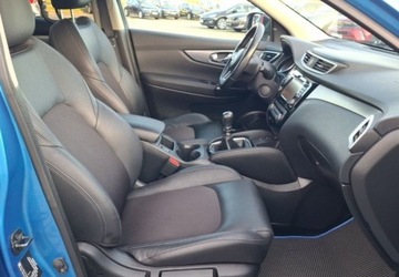 Nissan Qashqai II Crossover Facelifting 1.3 DIG-T  160KM 2018 Nissan Qashqai 1.3 DIG-T Tekna, BOSE, Dach Panoramiczny 1.3 Benzyna 160KM, zdjęcie 21