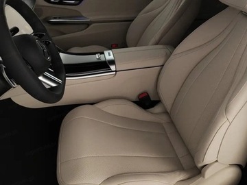 Mercedes CLE Coupe 2.0 200 204KM 2025 MERCEDES-BENZ CLE 200 4-Matic AMG Line 2.0 (204KM) 2025, zdjęcie 3