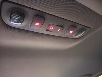 AUDI A3 8L FL 00-03 LAMPA OSVĚTLENÍ INTERIÉR KABINY POLSTROVÁNÍ 8L4947111