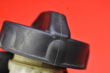 КРЫШКА ТОПЛИВНОГО ЗАЛИВА CHRYSLER TOWN AND COUNTRY GRAND VOYAGER 5V 07-16