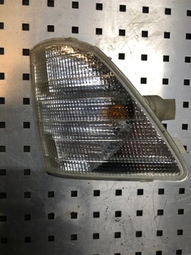 KIERUNKOWSKAZ PRAWY MERCEDES SPRINTER 901