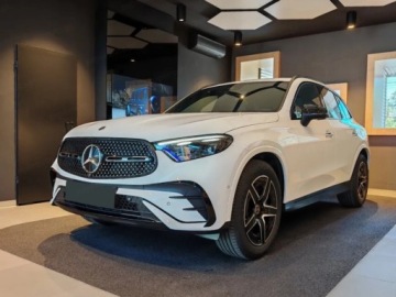 Mercedes GLC C254/X254 SUV 2.0 200d 163KM 2026 MERCEDES-BENZ GLC 200 d 4-Matic AMG Line 2.0 (163KM) 2026, zdjęcie 3