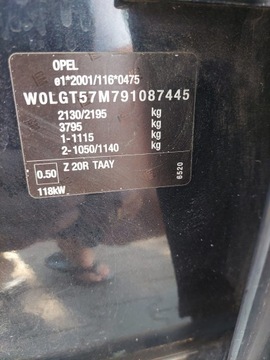 задний бампер Opel Insignia A черный Z20R задний