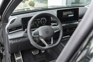 Volkswagen T-Roc I SUV Facelifting 1.5 TSI ACT 150KM 2026 Volkswagen T-Roc R-Line 1.5 eTSI 150 KM DSG, zdjęcie 10