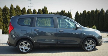 Dacia Lodgy Minivan Facelifting 1.3 TCe 130KM 2021 Dacia Lodgy (nr.113) Dacia Lodgy TCe 130 GPF (7-Sitzer) Stepway 1.3 Benzyna, zdjęcie 6