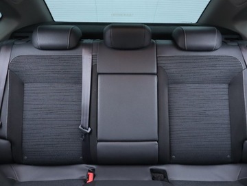 Opel Astra J Sedan 1.4 Turbo ECOTEC 140KM 2018 Opel Astra 1.4 T, Salon Polska, GAZ, Klima, zdjęcie 9