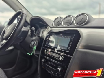 Suzuki Vitara III SUV 1.6 VVT 120KM 2016 Suzuki Vitara 33 TYS KM 4x4 1.6 Benzyna 120KM Kamera Cofania Czarny Da, zdjęcie 6