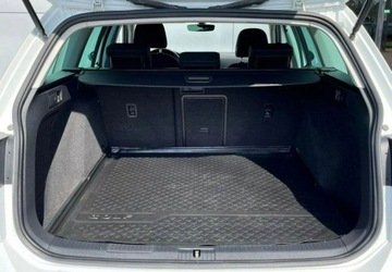 Volkswagen Golf VII Variant Alltrack Facelifting 2.0 TDI-CR BMT 184KM 2019 Volkswagen Golf Variant 4 Motion Alcantara Automat Navi Kamera Webast, zdjęcie 4