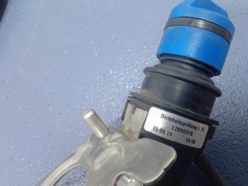 MERCEDES GLC X253 200D НАПОЛНИТЕЛЬНАЯ ОБЪЯВЛЕНИЕ СИНИЙ A2534708800