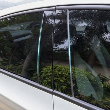 DO DVEŘE AUTOMOBILNÍCH Z VLÁKNA  UHLÍKOVÉHO SLOUPEC