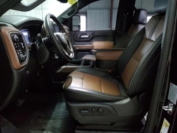 Chevrolet Silverado II 2023 Chevrolet Silverado K2500 High Country 2023 6.6l 6.6 Diesel 445KM, zdjęcie 7