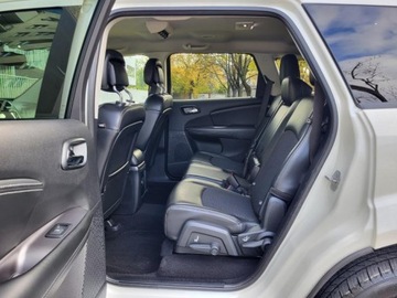 Dodge Journey 3.6 V6 287KM 2015 DODGE JOURNEY Crossroad V6 3.6 benzyna 287KM Dokumentacja 7 osobowyVAT23%, zdjęcie 19