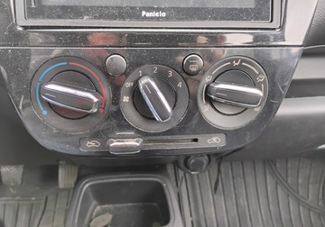 Mitsubishi Space Star 2017 Mitsubishi Space Star 2017r, 1.0 Benzyna . Lekko uszkodzony tyl. Jezdzi., zdjęcie 13