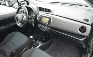 Toyota Yaris III Hatchback 5d 1.33 Dual VVT-i 99KM 2011 Toyota Yaris 1.3B Navi Kamera 107 TYS KM 2 KPL KOL Sprowadzony Oplacony, zdjęcie 22
