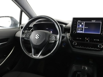 Suzuki Swace Kombi 1.8 Hybrid 122KM 2022 Suzuki Swace Comfort+ hybryda grzane fotele kamera, zdjęcie 15