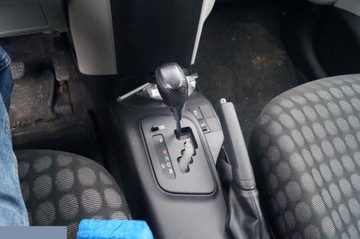 Toyota iQ 2011 Toyota iQ 1.33 Plus CVT 98KM 2011r FV23%, zdjęcie 12