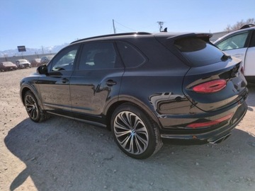 Bentley Bentayga 2021 Bentley Bentayga 2021 4.0l 4.0 Benzyna 542KM, zdjęcie 1