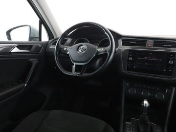 Volkswagen Tiguan II SUV 2.0 TDI BlueMotion Technology 240KM 2018 Volkswagen Tiguan GRATIS! Pakiet Serwisowy o, zdjęcie 15