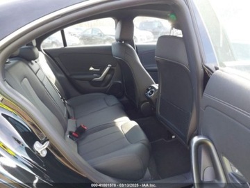 Mercedes CLA C118/X118 2025 Mercedes-Benz CLA 2025r., CLA 250 4MATIC, od ubezpieczalni 2.0 Benzyna, zdjęcie 9