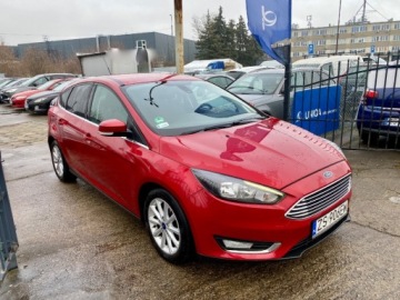 Ford Focus III Sedan Facelifting 1.0 EcoBoost 125KM 2015 Ford Focus Salon polska Benzyna 125KM, zdjęcie 10