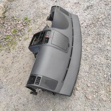 DESKA ROZDZIELCZA KONSOLA VW TOURAN