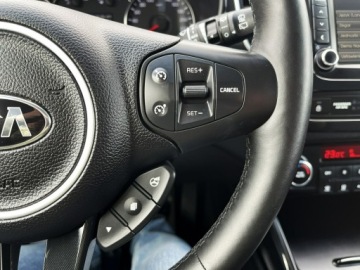 Kia Carens IV Minivan 1.7 VGT CRDi 141KM 2015 Kia Carens Navi/Kamera/ Pakiet Zimowy, zdjęcie 13