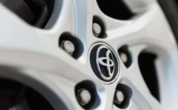 Toyota C-HR I Crossover 1.8 Hybrid 122KM 2019 Toyota C-HR 1.8 Hybrid Premium 1.8 Hybryda 122KM, zdjęcie 14