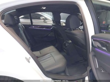 BMW Seria 5 G90-91 2023 BMW Seria 5 540I XDrive 2023 2.0l 2.0 Benzyna 248KM, zdjęcie 13
