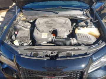 Chrysler 300C II 2021 Chrysler 300s 2021 3.6 Benzyna 300KM, zdjęcie 8