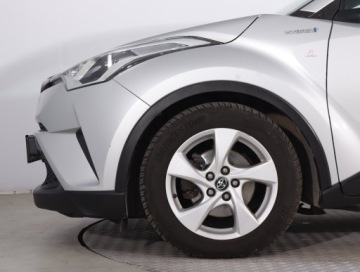 Toyota C-HR I Crossover 1.8 Hybrid 122KM 2017 Toyota C-HR 1.8 Hybrid, Salon Polska, Serwis ASO, zdjęcie 13