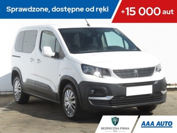 Peugeot Rifter Standard 1.5 BlueHDI 102KM 2019 Peugeot Rifter 1.5 BlueHDi, Salon Polska