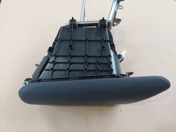 LOKETNÍ OPĚRKA TOYOTA CHR C-HR ČERNÁ