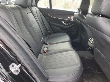 Mercedes Klasa E W213 2021 Mercedes-Benz Klasa E 350 4Matic 2021 2.0l 2.0 Benzyna 255KM, zdjęcie 10