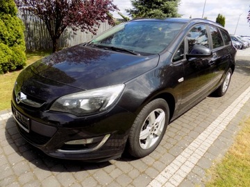 Opel Astra J Sports Tourer 1.7 CDTI ECOTEC 130KM 2012 OPEL ASTRA J 1,7 CDTi 130 KM LIFT, zdjęcie 2