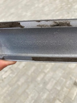 A W169 LIŠTA DVEŘE LEVÝ PŘEDNÍ 1696900162 A1696900162 A1696900162L