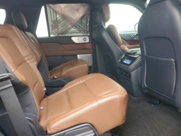 Lincoln Navigator III 2024 Lincoln Navigator Reserve 2024 3.5 Benzyna 440KM, zdjęcie 11