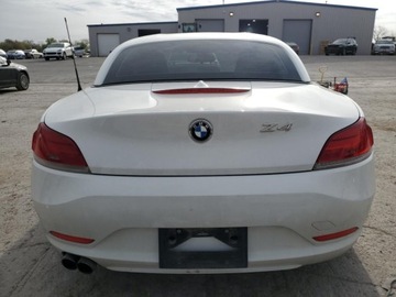 BMW Z4 E89 2011 BMW Z4 sDrive30I 2011 3.0l 3.0 Benzyna 255KM, zdjęcie 2