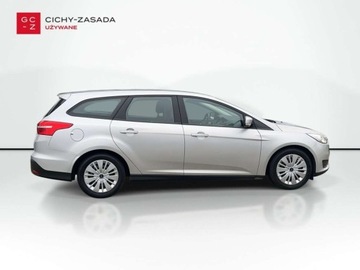 Ford Focus III Kombi Facelifting 1.5 TDCi 120KM 2015 Ford Focus TDCi 120KM Trend Klimatyzacja Niski przebieg ISOFIX 1.5, zdjęcie 3