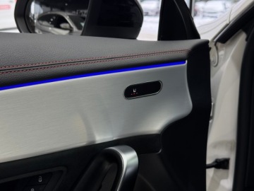 Mercedes CLA C118/X118 Shooting Brake Facelifting 1.3 200 163KM 2023 Mercedes-Benz CLA 200 AMG Line / 1 właściciel / Sa, zdjęcie 20