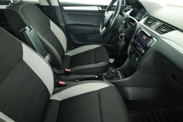 Skoda Rapid II Liftback Facelifting 1.0 TSI 95KM 2017 Skoda Rapid 1.0 TSI, Salon Polska, 1. Właściciel, zdjęcie 6