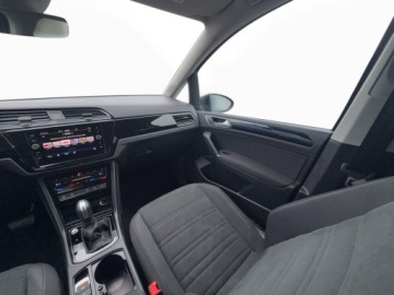 Volkswagen Touran III 2.0 TDI 150KM 2025 Volkswagen Touran Highline 2.0 TDI,150 KM DSG 7 R-line, Bogate wyposazenie, zdjęcie 29